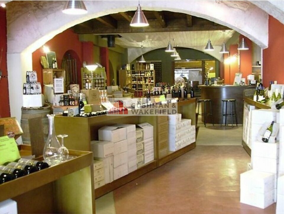 CUSHMAN WAKEFIELD NIMES LOCATION-LOCAL COMMERCIAL-NIMES-30