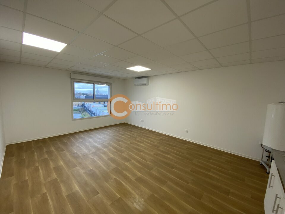 CONSULTIMO LOCATION-BUREAUX-AMBARES_ET_LAGRAVE-33