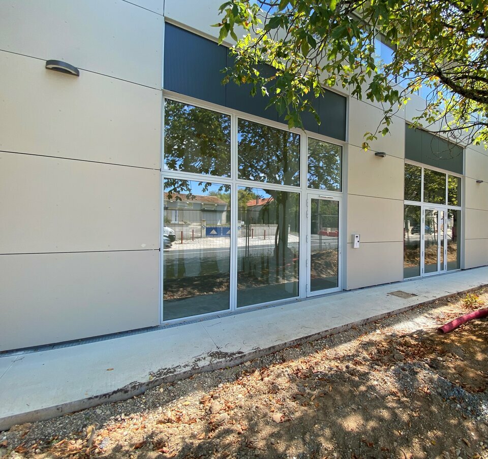 CONSULTIMO LOCATION-LOCAL COMMERCIAL-CARBON_BLANC-33