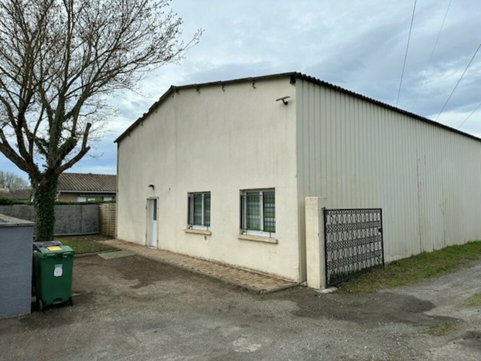 CONSULTIMO LOCATION-LOCAL D'ACTIVITE-AMBARES_ET_LAGRAVE-33