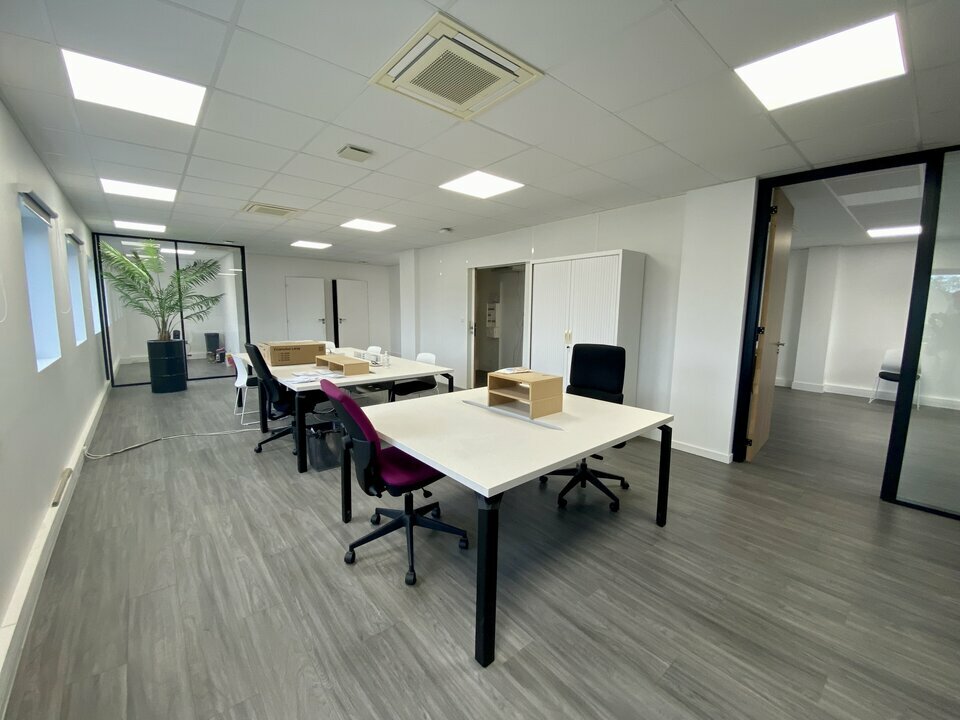 CONSULTIMO VENTE-BUREAUX-TRESSES-33