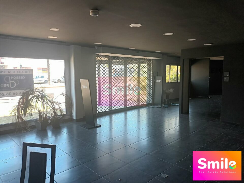 SMILE RES LOCATION-LOCAL COMMERCIAL-NIMES-30