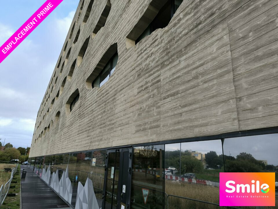 SMILE RES LOCATION-LOCAL COMMERCIAL-MONTPELLIER-34