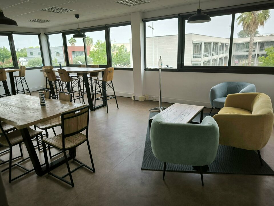SMILE RES LOCATION-BUREAUX-PEROLS-34