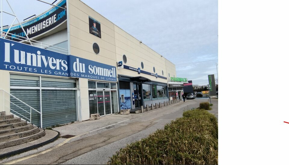 SMILE RES LOCATION-LOCAL COMMERCIAL-NIMES-30