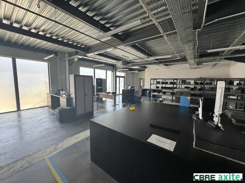 CBRE AXITE GRENOBLE VENTE-LOCAL D'ACTIVITE-VOREPPE-38