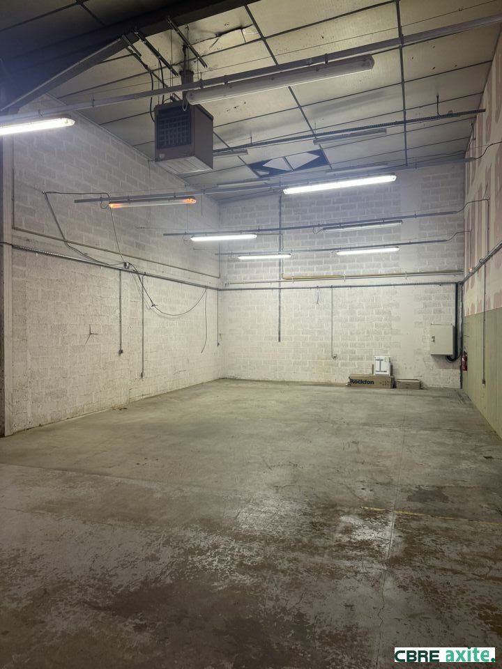 CBRE AXITE GRENOBLE LOCATION-LOCAL D'ACTIVITE-SAINT_EGREVE-38