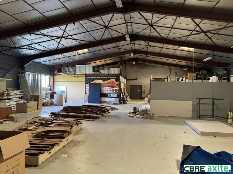 CBRE AXITE GRENOBLE VENTE-LOCAL D'ACTIVITE-LE_GRAND_LEMPS-38