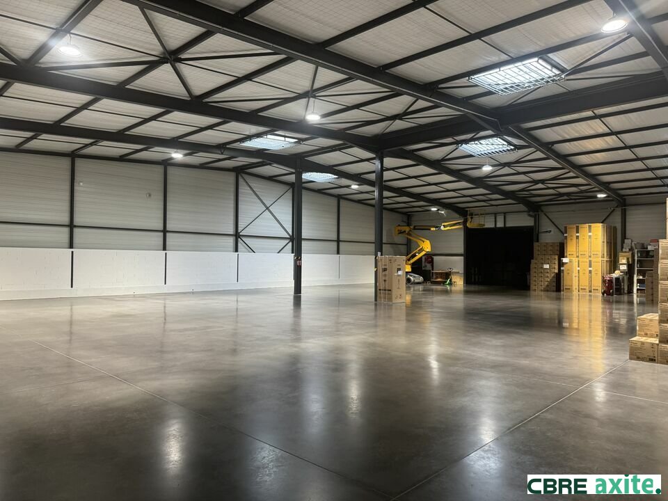 CBRE AXITE GRENOBLE VENTE-LOCAL D'ACTIVITE-SAINT-ETIENNE-DE-SAINT-GEOIRS-38