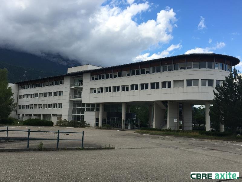 CBRE AXITE GRENOBLE LOCATION-BUREAUX-VARCES_ALLIERES_ET_RISSET-38