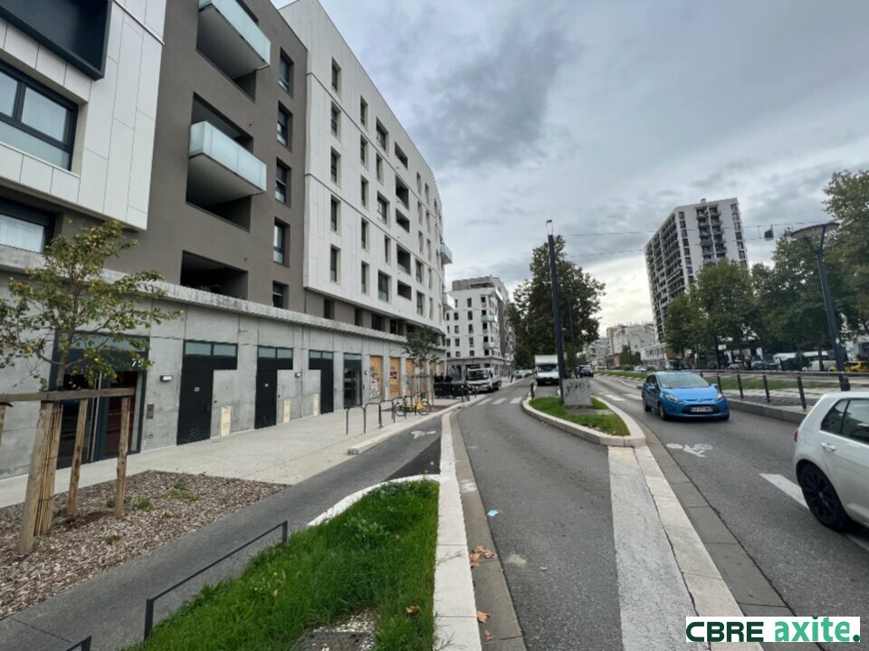CBRE AXITE GRENOBLE LOCATION-LOCAL COMMERCIAL-GRENOBLE_-38
