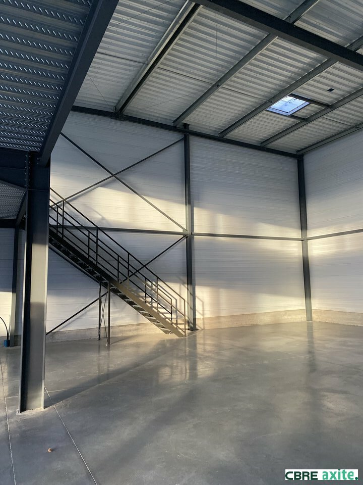 CBRE AXITE GRENOBLE VENTE-LOCAL D'ACTIVITE-TULLINS-38