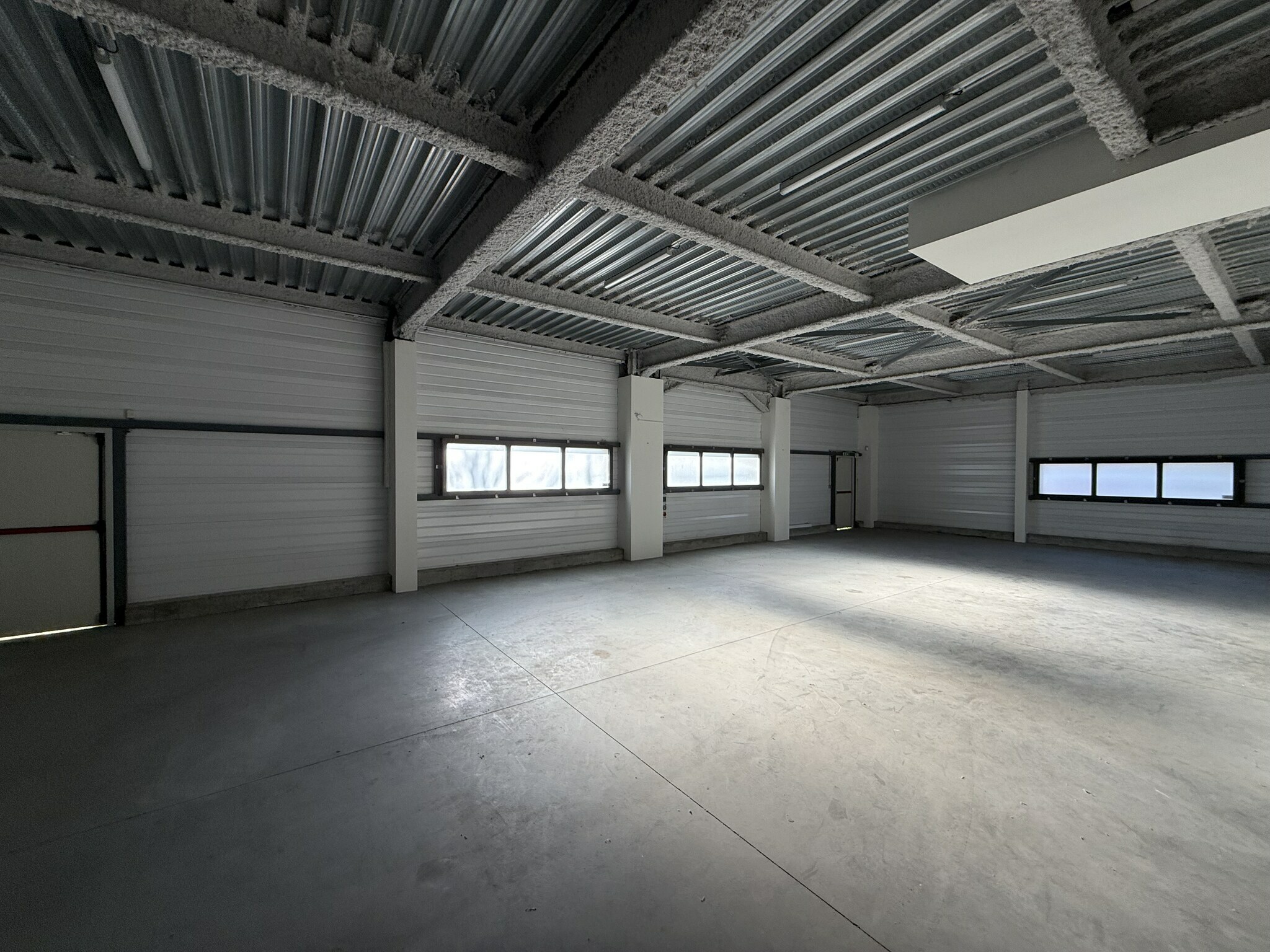 CBRE AXITE VALENCE LOCATION-LOCAL D'ACTIVITE-BOURG-LES-VALENCE-26