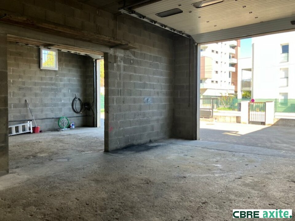 CBRE AXITE GRENOBLE LOCATION-LOCAL D'ACTIVITE-ECHIROLLES-38