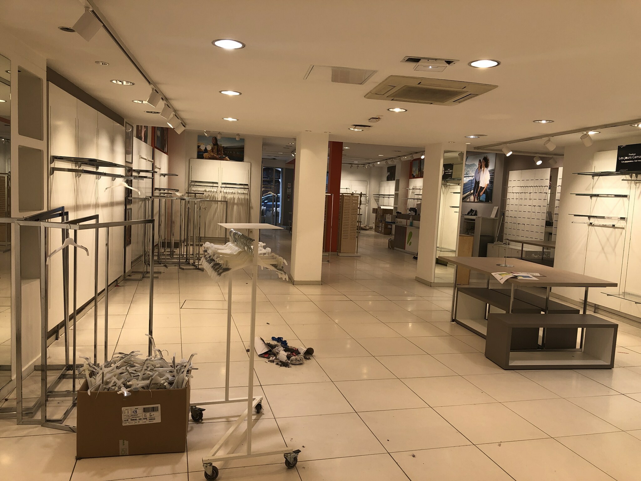 CBRE AXITE VALENCE LOCATION-LOCAL COMMERCIAL-ROMANS_SUR_ISERE-26
