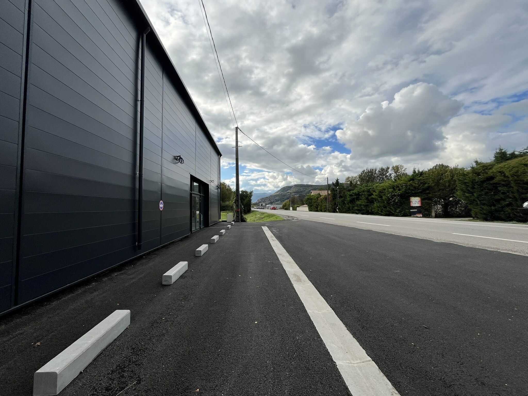 CBRE AXITE VALENCE LOCATION-LOCAL COMMERCIAL-LORIOL_SUR_DROME-26