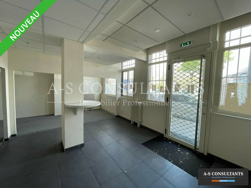 A-S CONSULTANTS LOCATION-LOCAL COMMERCIAL-VALENCE-26