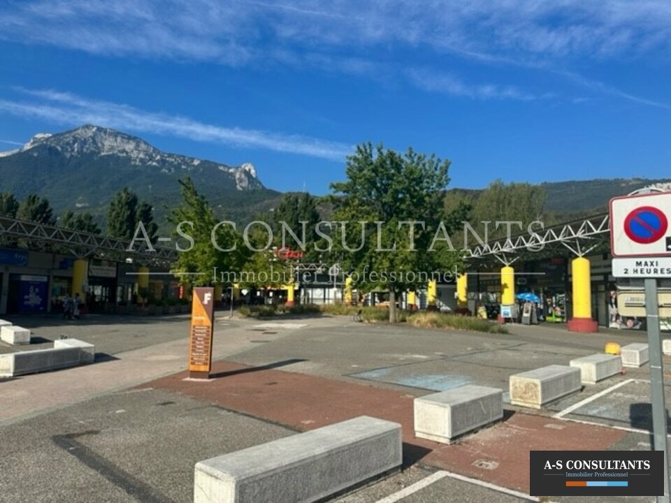 A-S CONSULTANTS LOCATION-LOCAL COMMERCIAL-SEYSSINET_PARISET-38