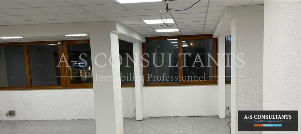 A-S CONSULTANTS LOCATION-LOCAL COMMERCIAL-BASSENS-73