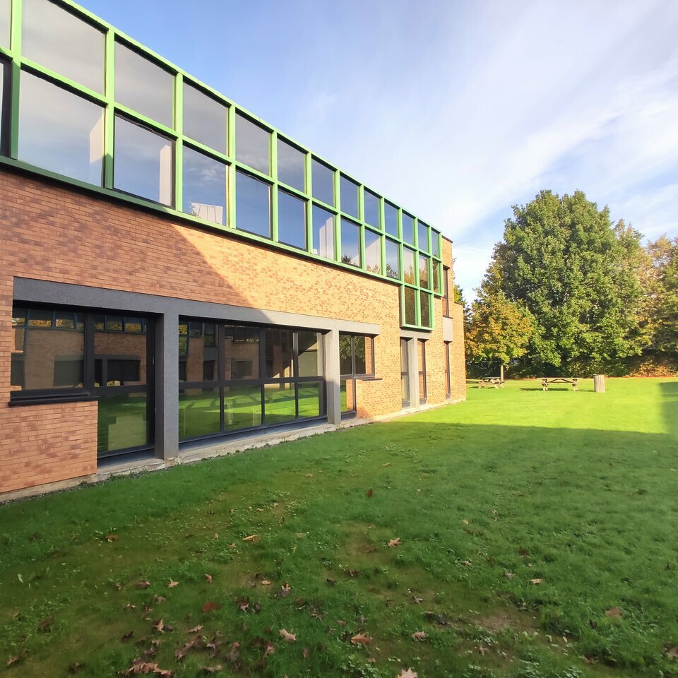 LAMOTTE ENTREPRISES   COMMERCES LOCATION-BUREAUX-CESSON_SEVIGNE-35