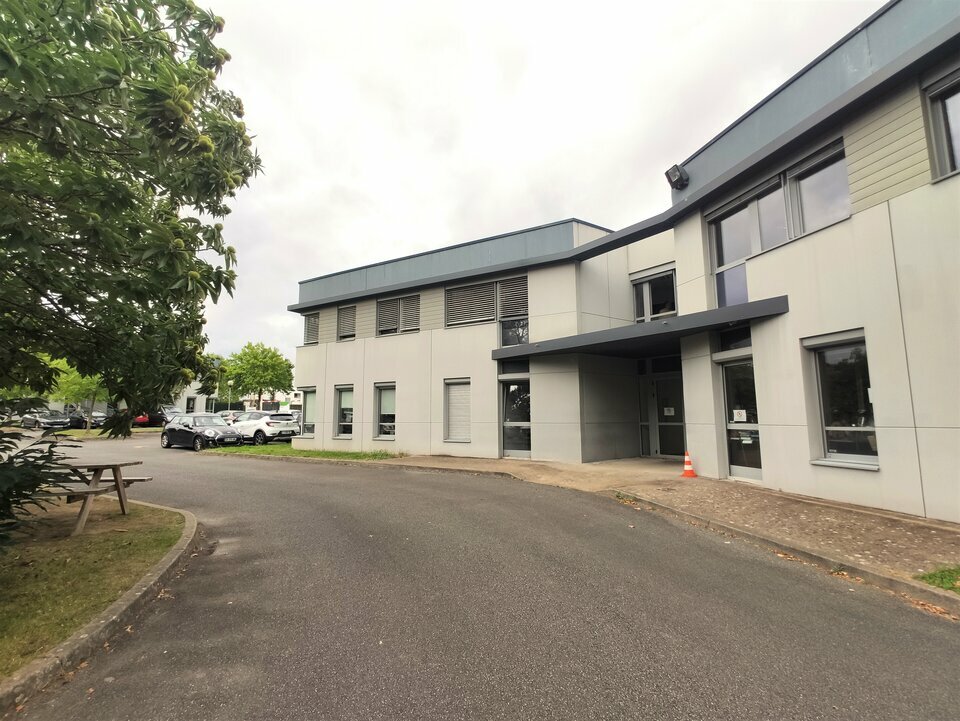 LAMOTTE ENTREPRISES   COMMERCES LOCATION-BUREAUX-SAINT_HERBLAIN-44