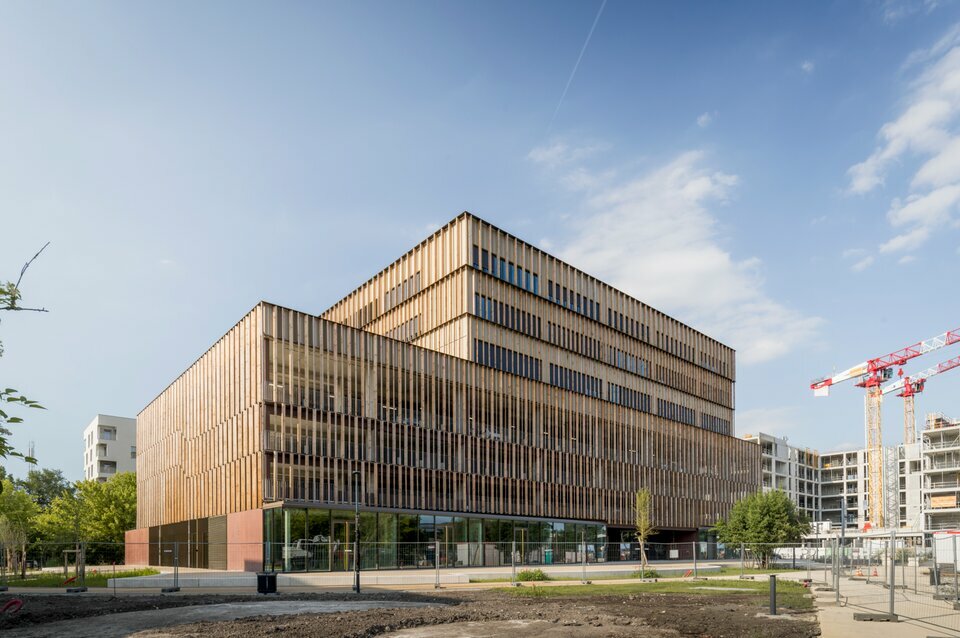 LAMOTTE ENTREPRISES   COMMERCES LOCATION-LOCAL COMMERCIAL-BRUGES-33