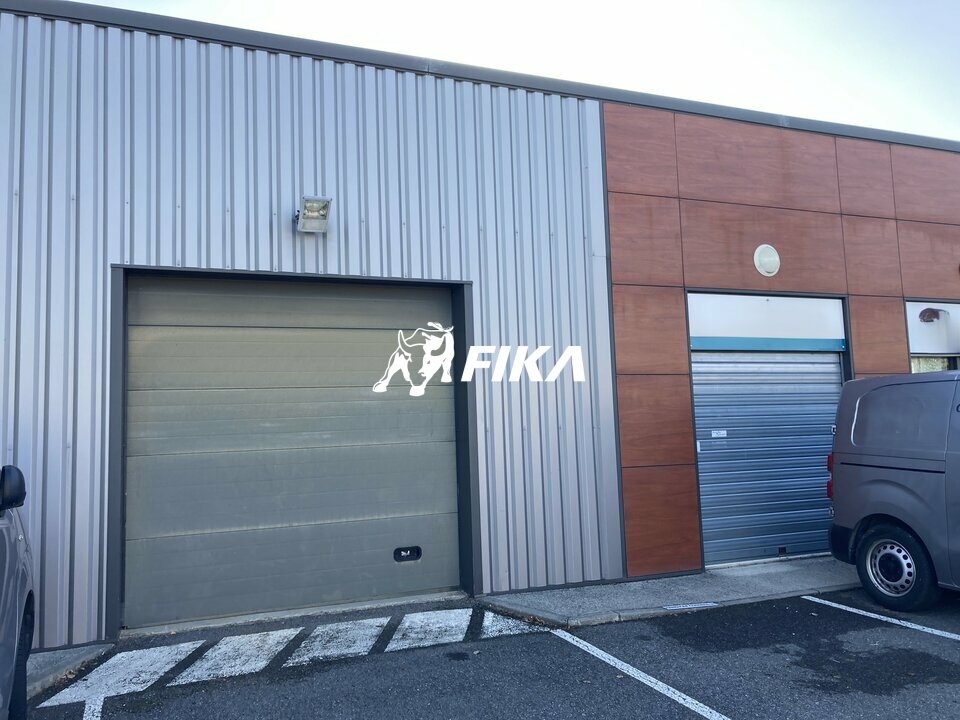 FIKA LOCATION-LOCAL D'ACTIVITE-MONTRABE-31
