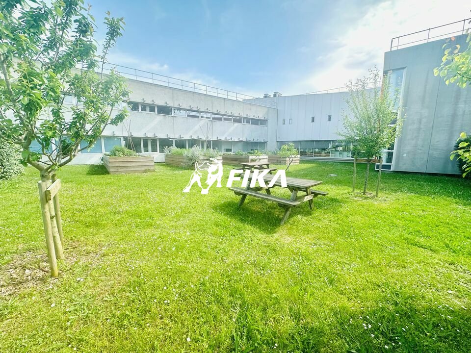 FIKA LOCATION-BUREAUX-CANEJAN-33