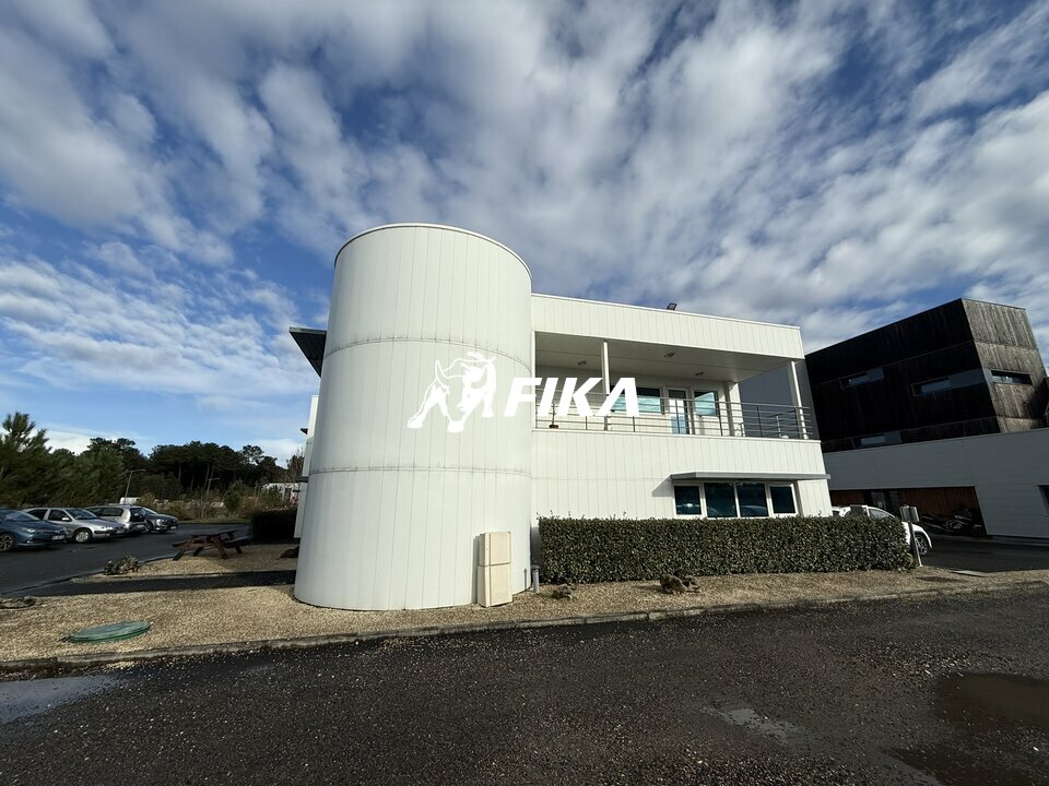 FIKA LOCATION-BUREAUX-MARTILLAC-33