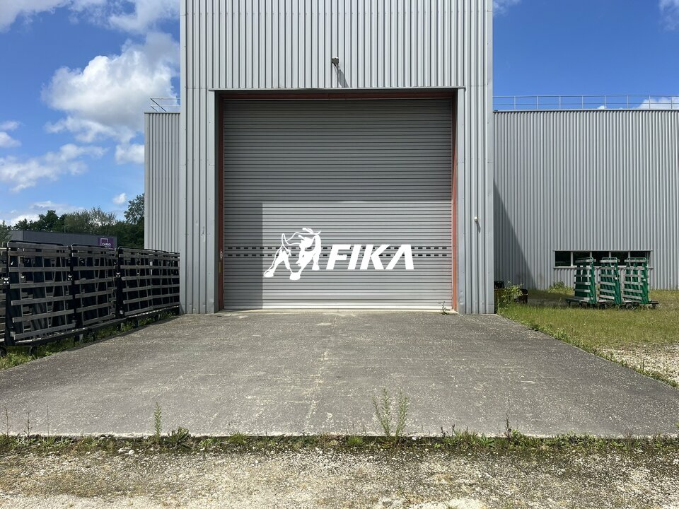 FIKA VENTE-LOCAL D'ACTIVITE-SAINT_ANDRE_DE_CUBZAC-33