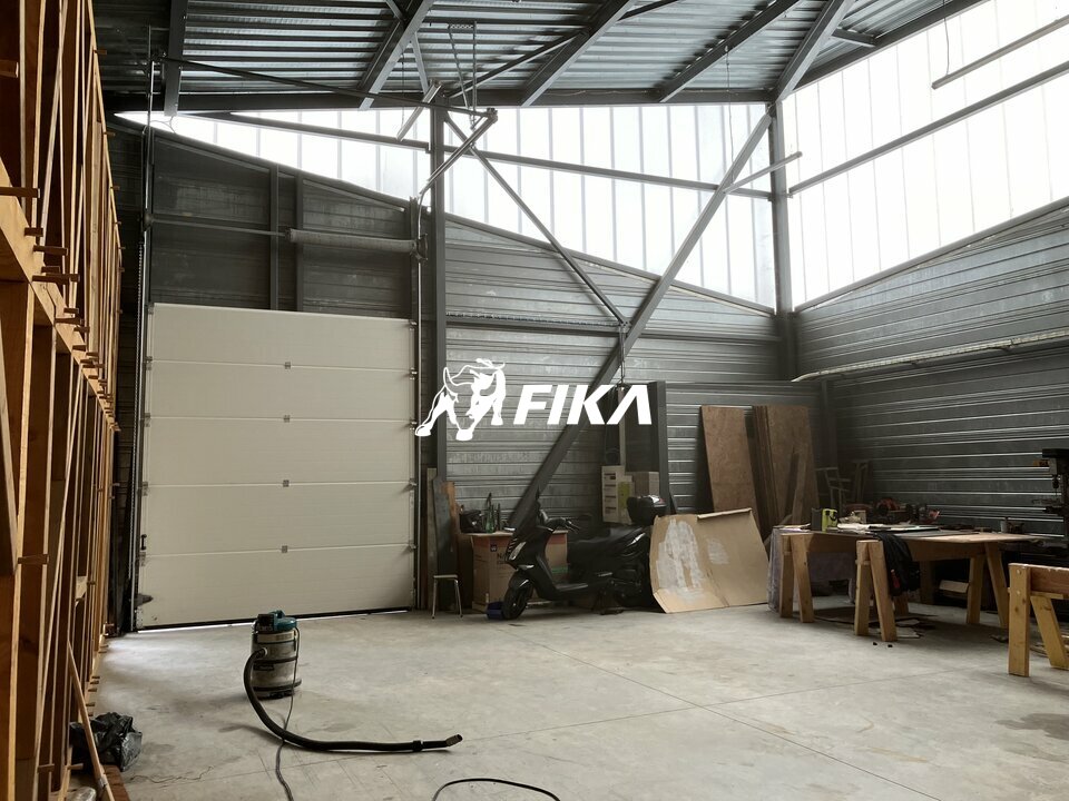 FIKA VENTE-LOCAL D'ACTIVITE-LE_TAILLAN_MEDOC-33