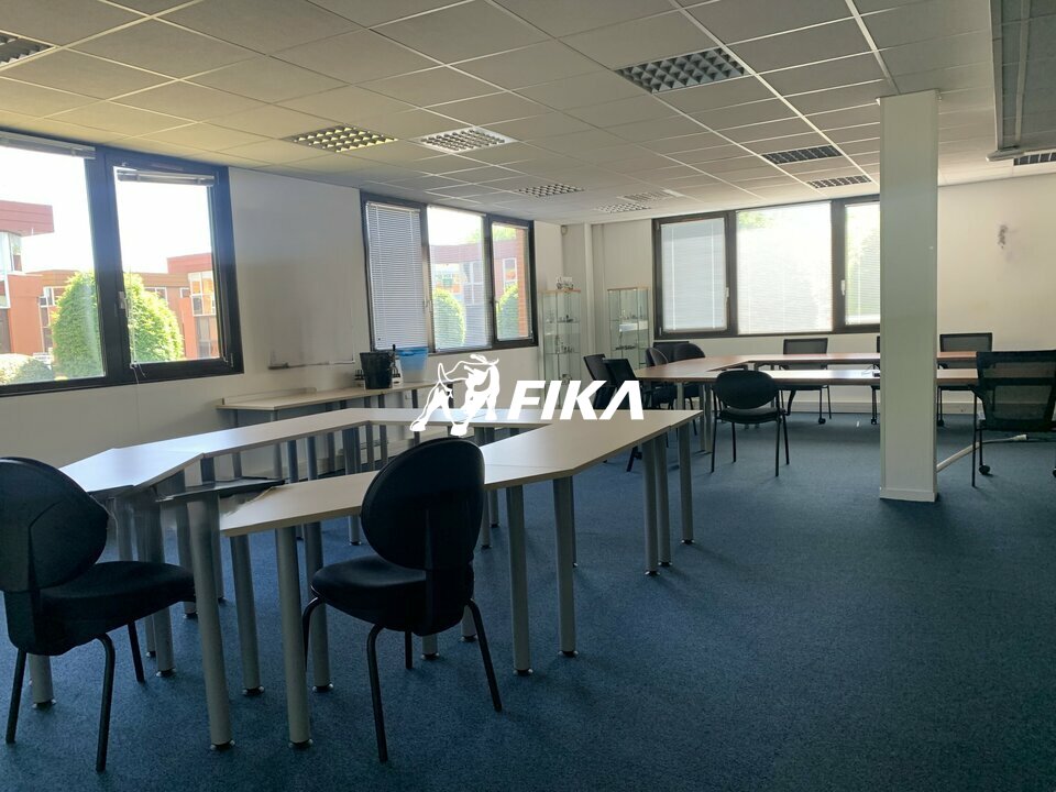 FIKA LOCATION-BUREAUX-LABEGE-31