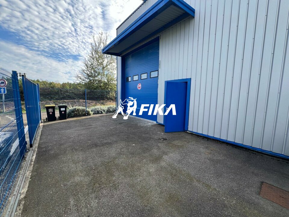 FIKA LOCATION-LOCAL D'ACTIVITE-SAINT-JEAN-D'ILLAC-33
