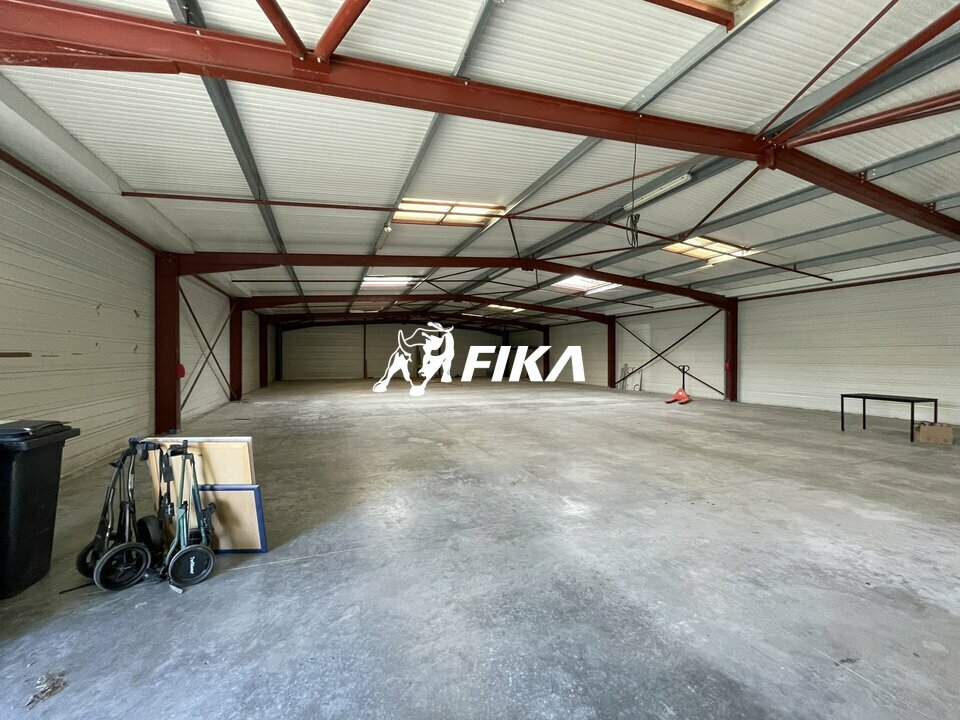 FIKA VENTE-LOCAL D'ACTIVITE-SAINT-MEDARD-EN-JALLES-33