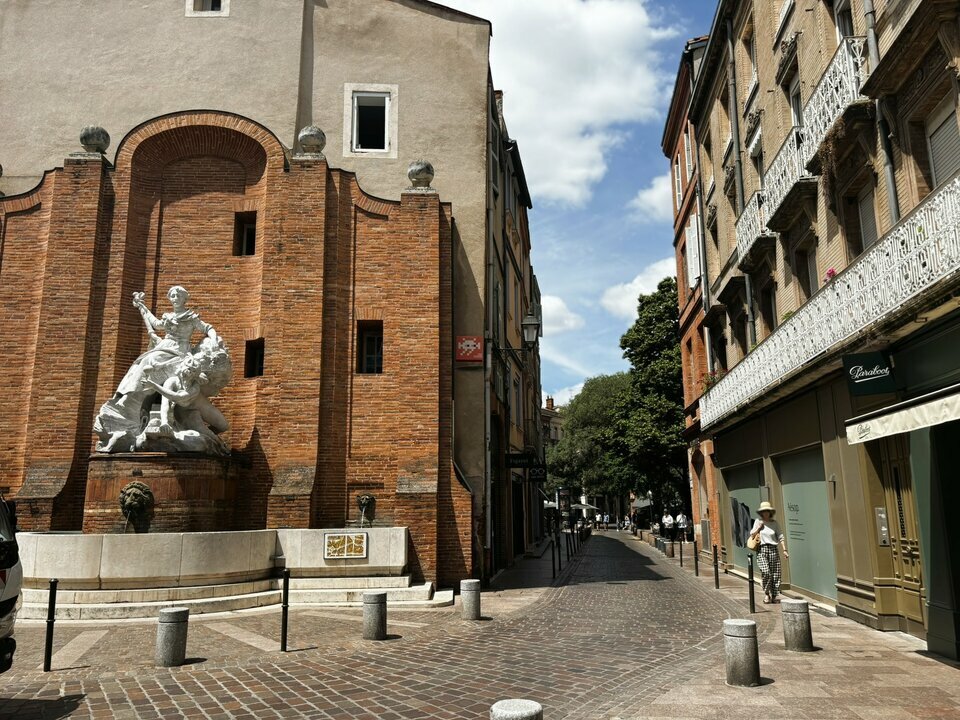 FRANCE TRANSACTIONS CESSION-LOCAL COMMERCIAL-TOULOUSE-31