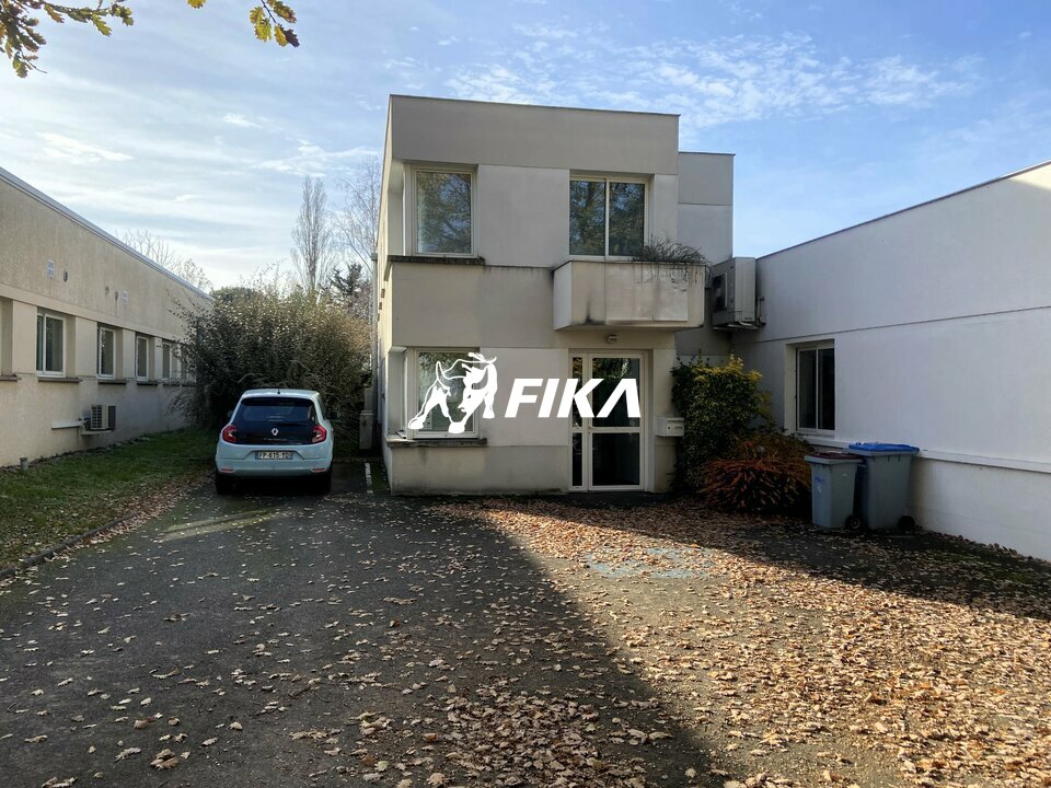 FIKA LOCATION-BUREAUX-LABEGE-31