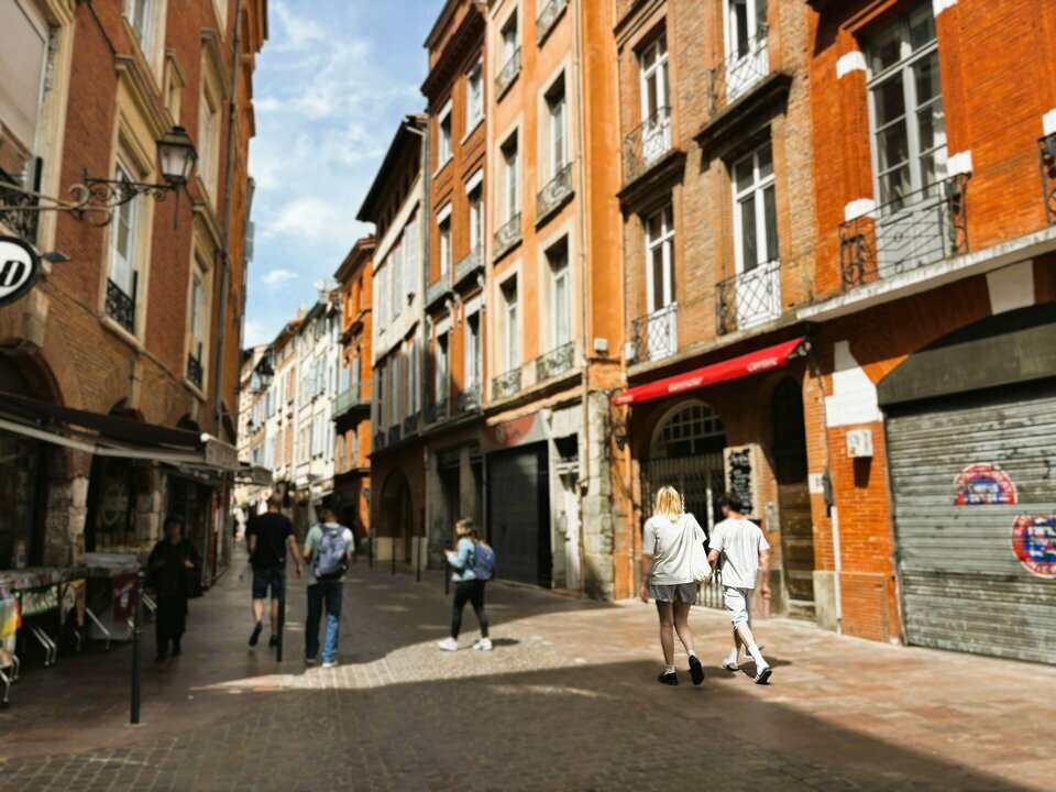 FRANCE TRANSACTIONS CESSION-LOCAL COMMERCIAL-TOULOUSE-31