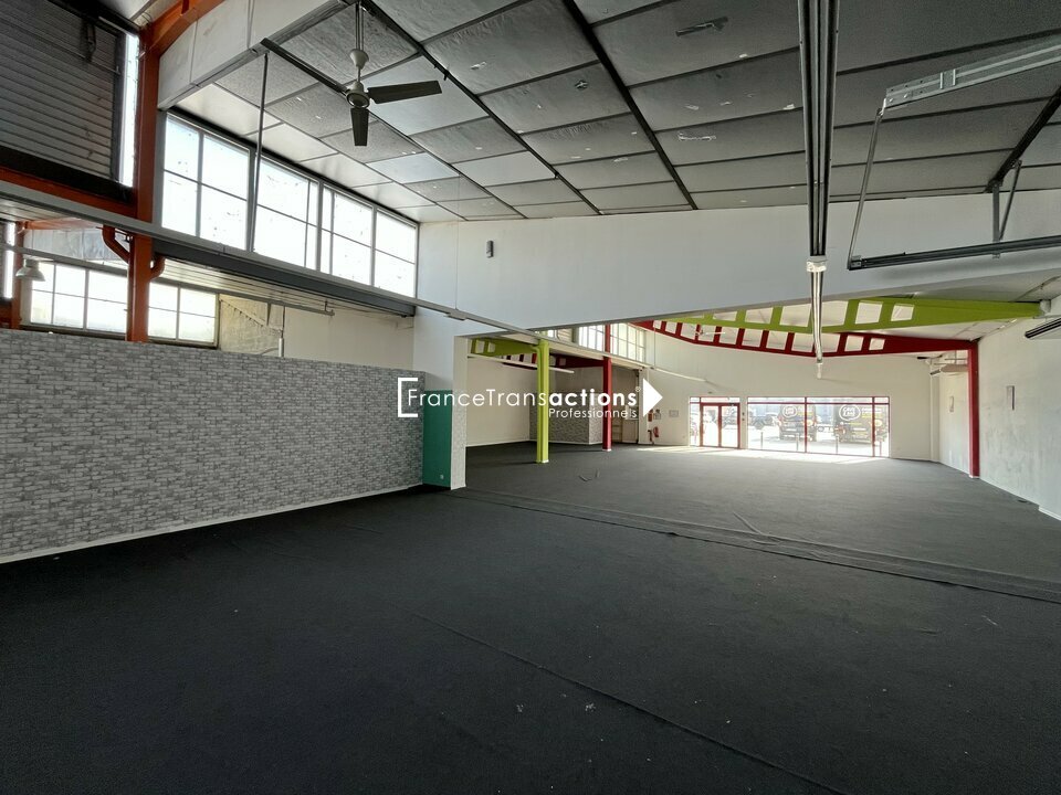 FRANCE TRANSACTIONS LOCATION-LOCAL COMMERCIAL-MONTAUBAN-82
