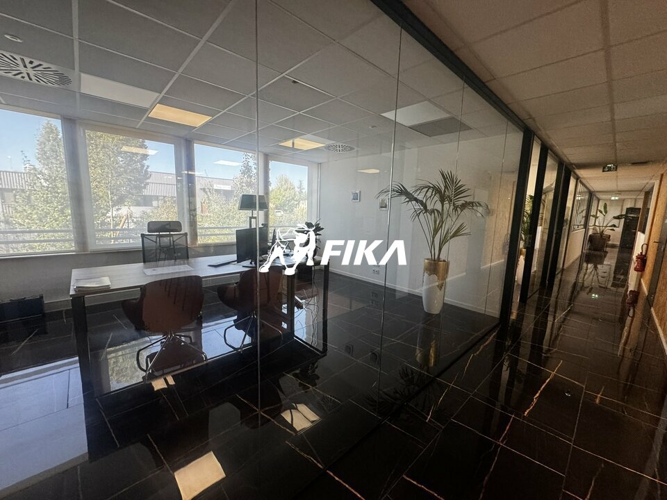 FIKA VENTE-BUREAUX-PESSAC-33