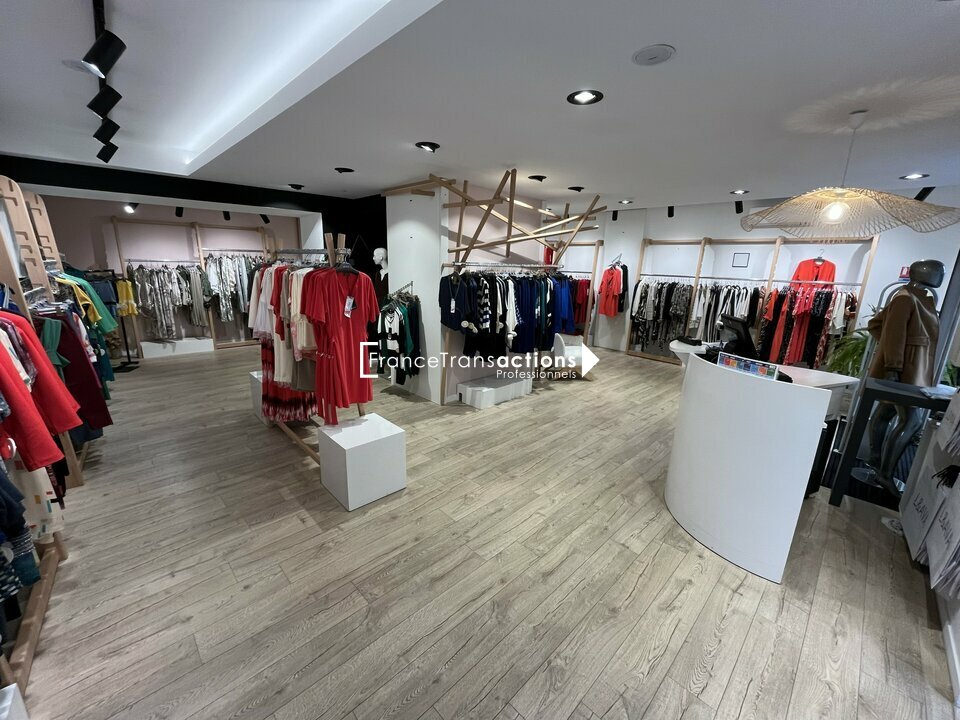 FRANCE TRANSACTIONS CESSION-LOCAL COMMERCIAL-MONTAUBAN-82