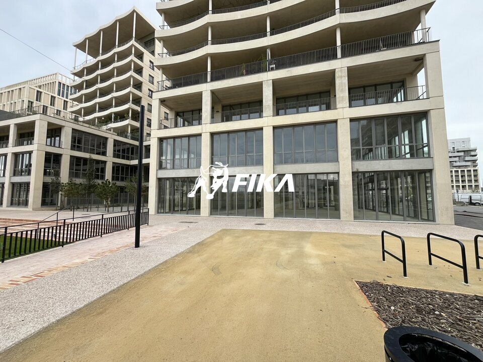 FIKA VENTE-LOCAL COMMERCIAL-BORDEAUX-33