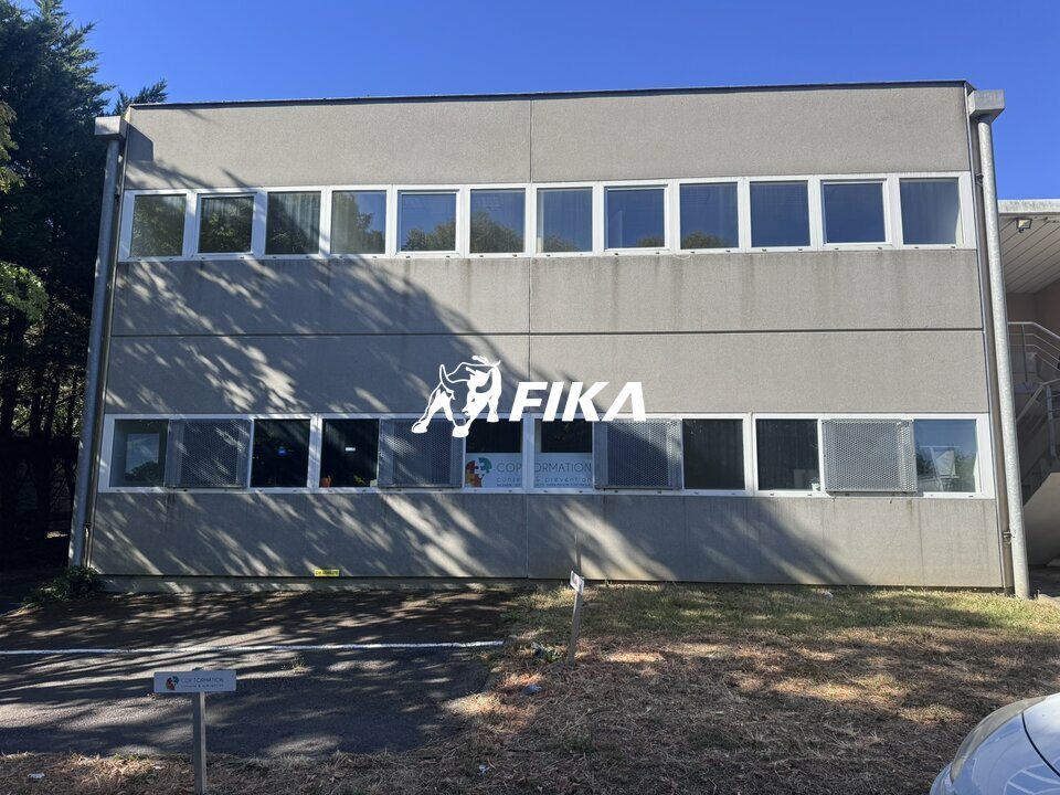 FIKA LOCATION-BUREAUX-CENON-33