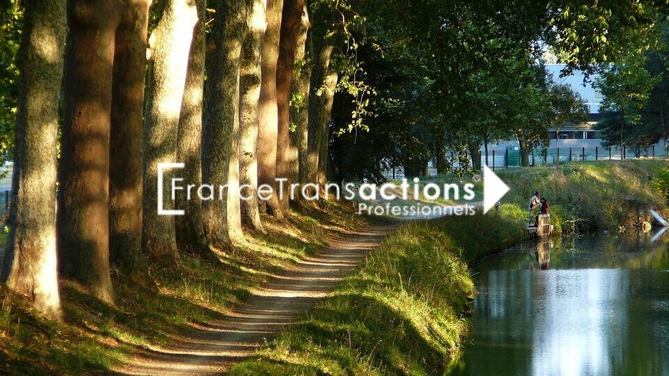 FRANCE TRANSACTIONS LOCATION-LOCAL COMMERCIAL-CASTELNAU_D'ESTRETEFONDS-31