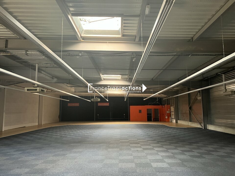 FRANCE TRANSACTIONS LOCATION-LOCAL COMMERCIAL-MONTAUBAN-82