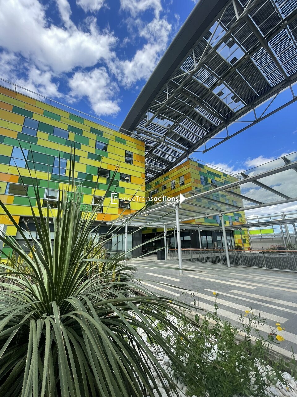 FRANCE TRANSACTIONS LOCATION-LOCAL COMMERCIAL-PERPIGNAN-66