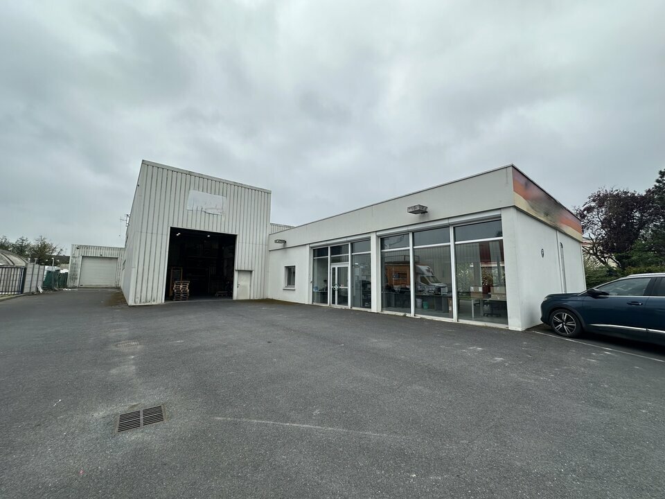 ARTHUR LOYD REIMS VENTE-LOCAL D'ACTIVITE-CORMONTREUIL-51