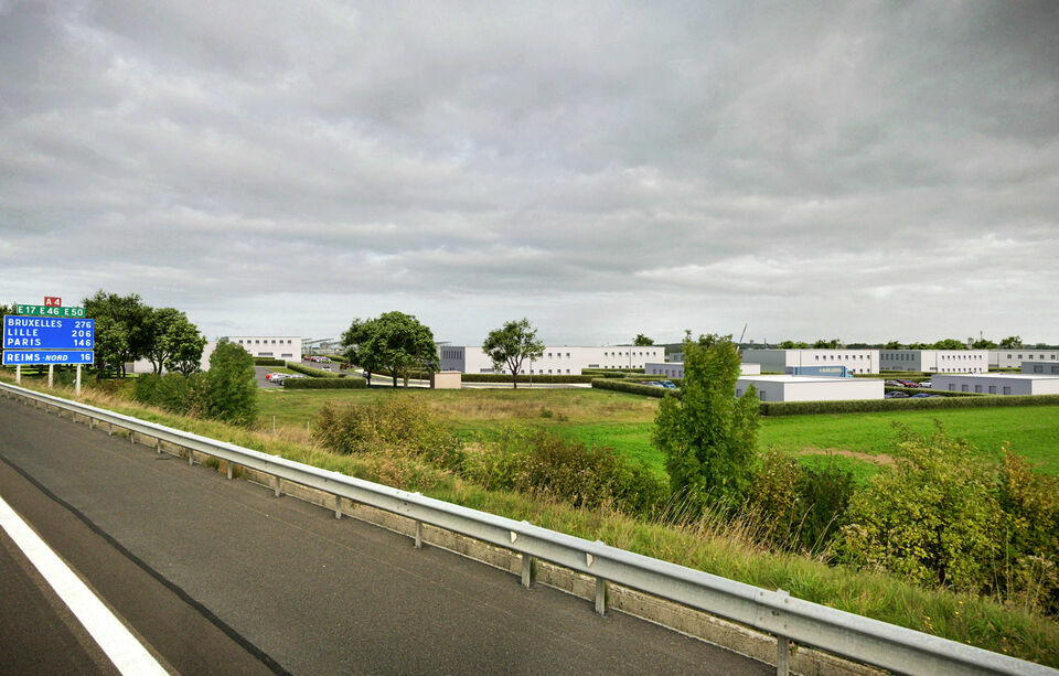 ARTHUR LOYD REIMS VENTE-TERRAIN-CORMONTREUIL-51