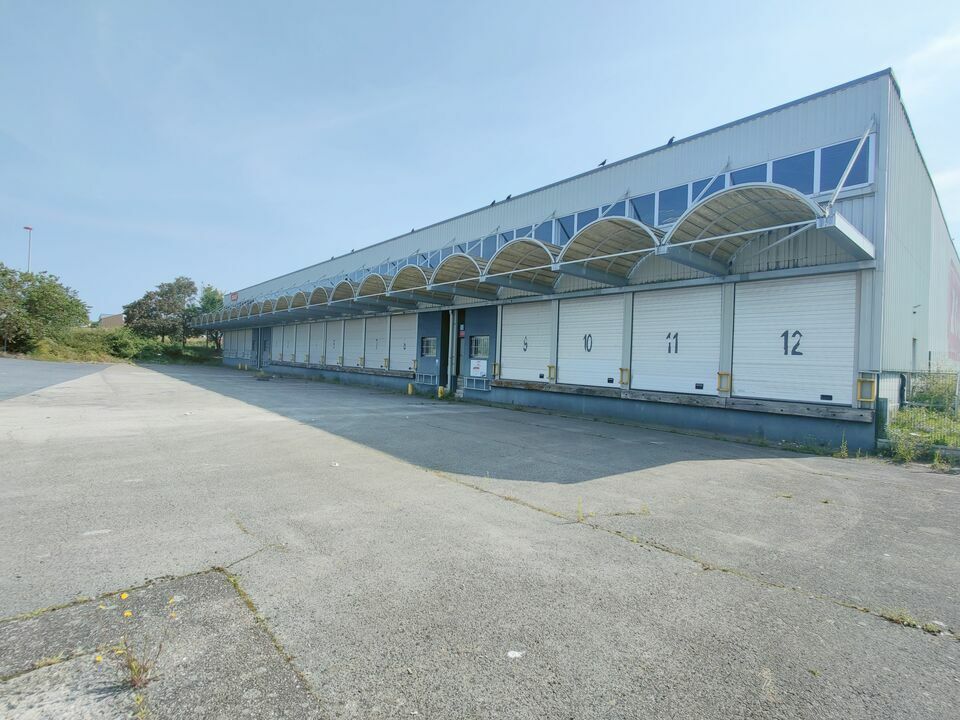 ARTHUR LOYD REIMS VENTE-ENTREPOT-LA_VEUVE-51