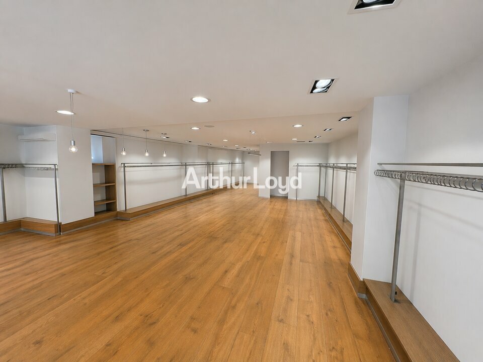 ARTHUR LOYD REIMS LOCATION-LOCAL COMMERCIAL-EPERNAY-51