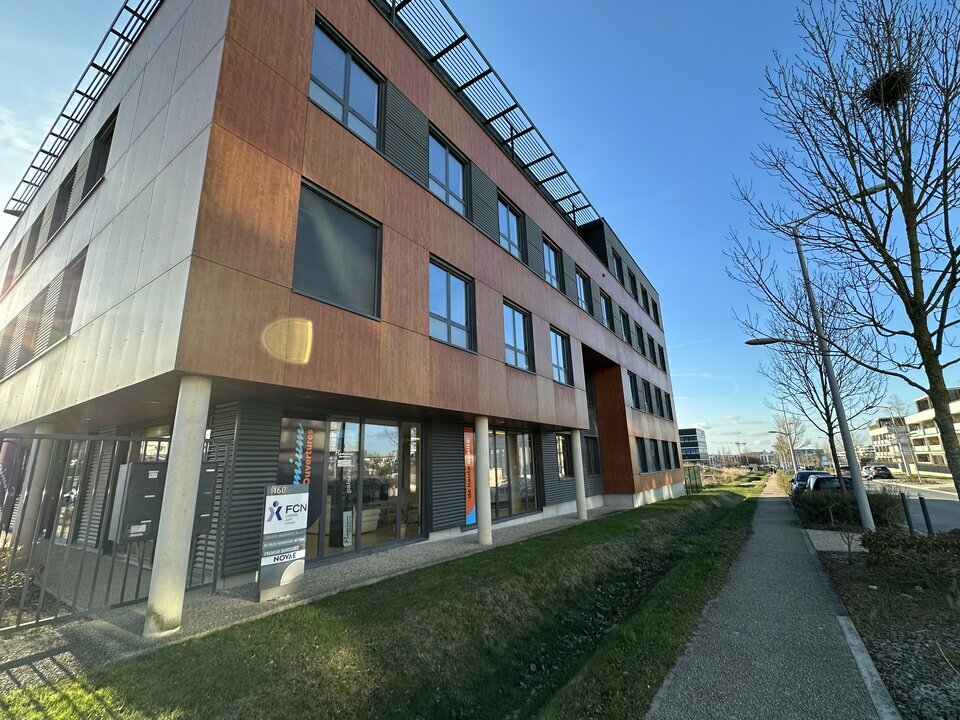 ARTHUR LOYD REIMS LOCATION-BUREAUX-BEZANNES-51